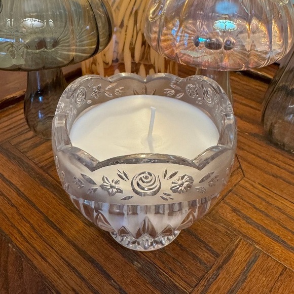 Vintage Candy Dish Thrift Candle - Picture 2 of 3